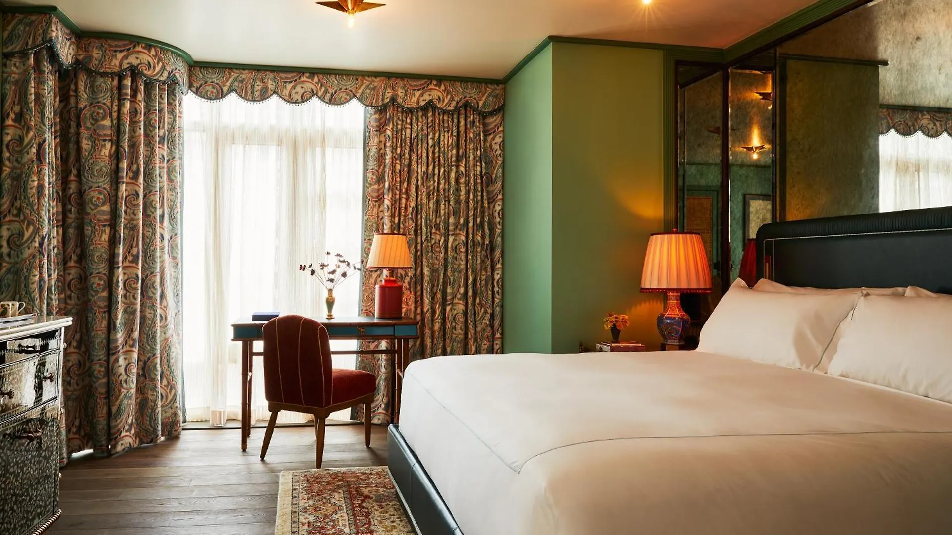 The Fifth Avenue Hotel Нью-Йорк