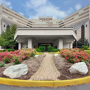 Отель Doubletree By Hilton Airport, Ньюарк