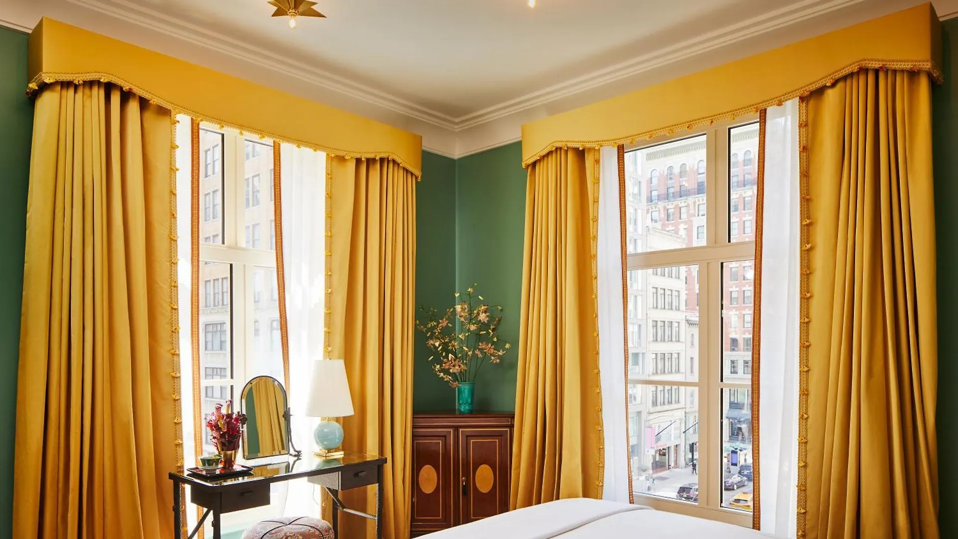 The Fifth Avenue Hotel New York ABD